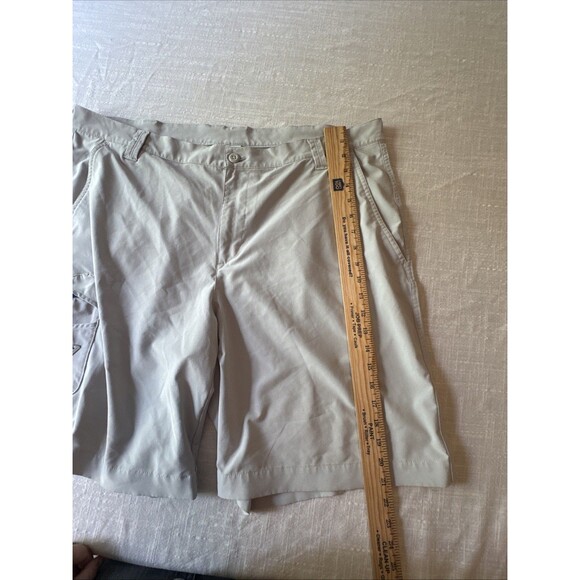 Columbia Men Light Gray Terminal Tackle Hybrid Golf Shorts PFG‎ Omni Shield W-40 - Picture 11 of 11